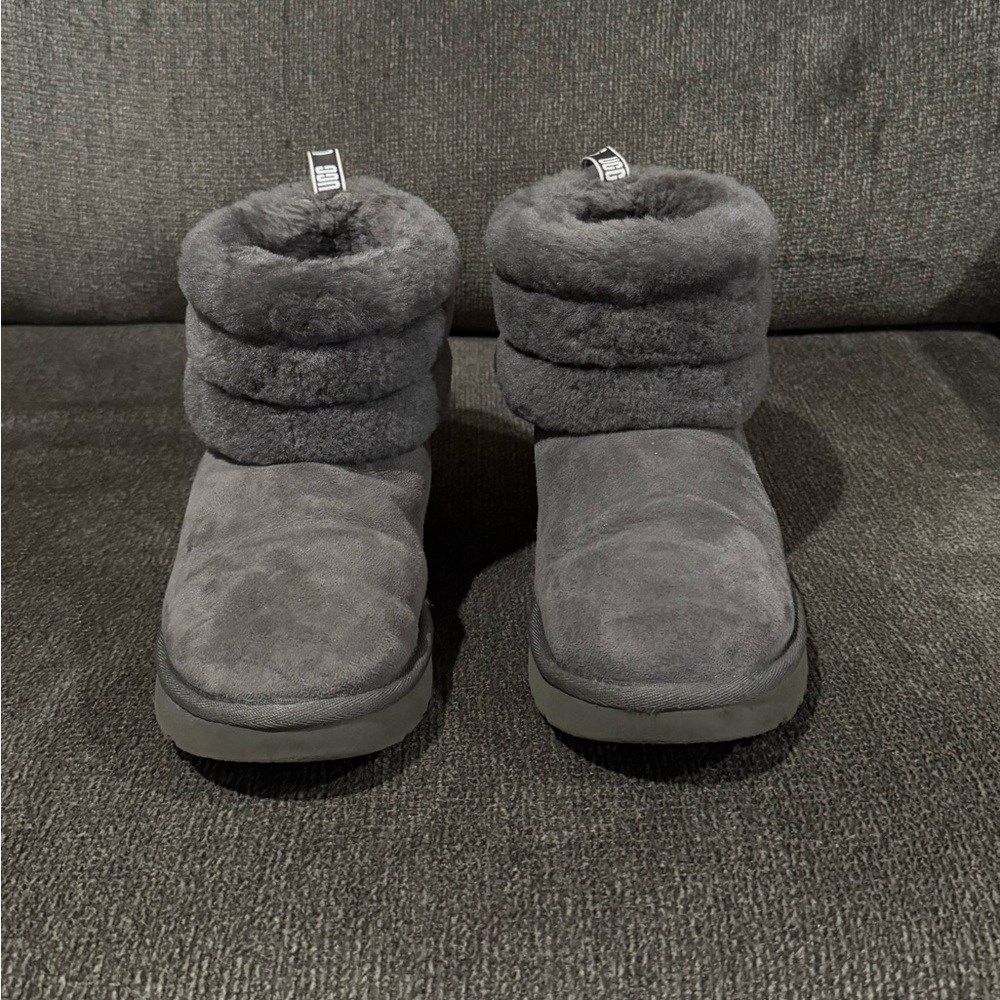 UGG Fluff Mini Quilted Boots – Charcoal